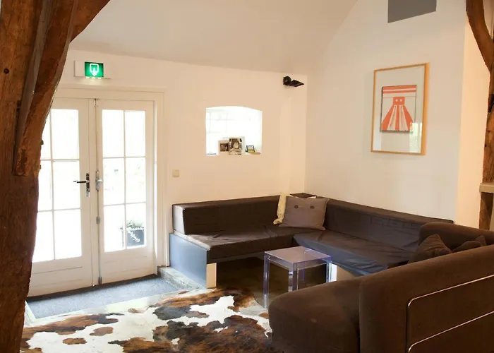 Hof Van Vijfeijken Couette-café